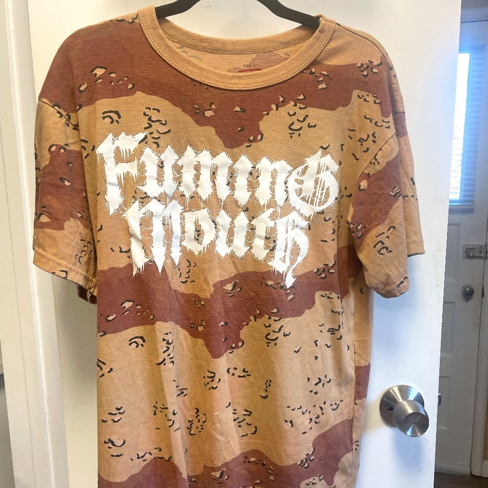 L Camo Fuming Mouth Band T-shirt